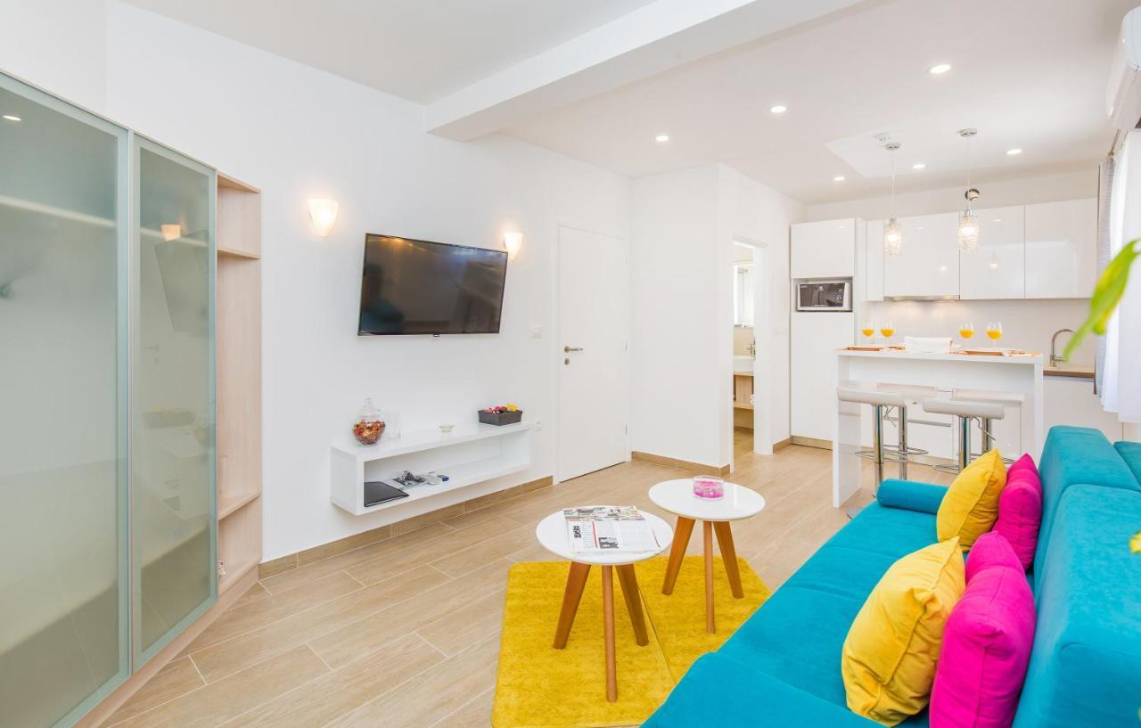 Boutique Flamingo B&B Млини Экстерьер фото